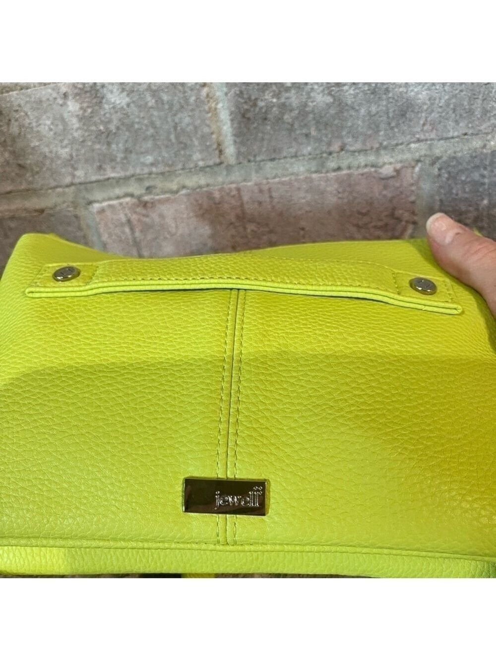 Purse - Picture 2 of 9